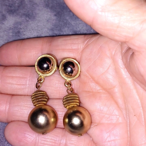 Monet Vintage Woman's Gold Ball Dangle Earrings - Picture 1 of 6